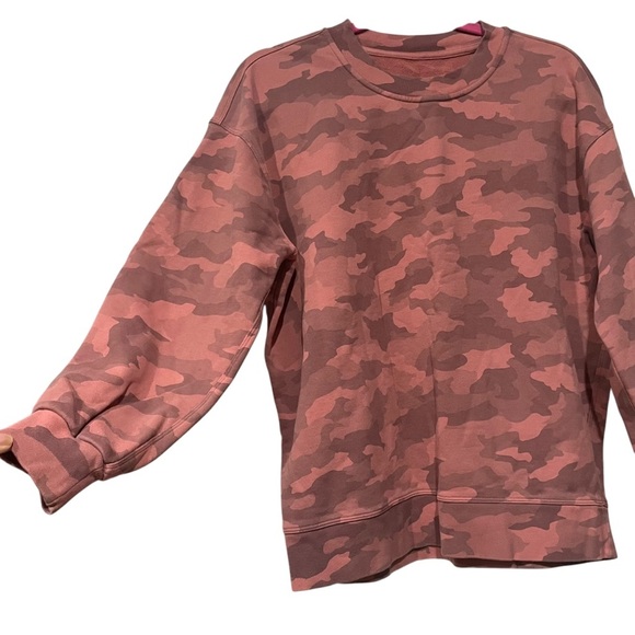Lululemon Perfectly Oversized Crew Heritage Camo Brier Rose Multi Pink Size 6 - Picture 4 of 6